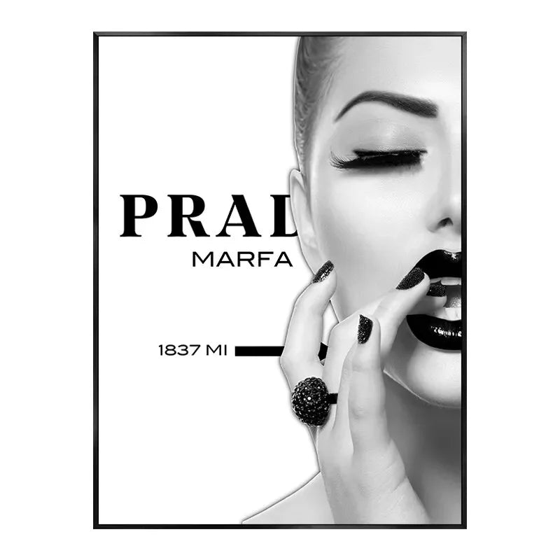 Fashion Beauty Studio Canvas